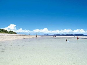 沖縄県　コンドイ浜